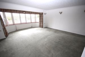Sitting room- click for photo gallery